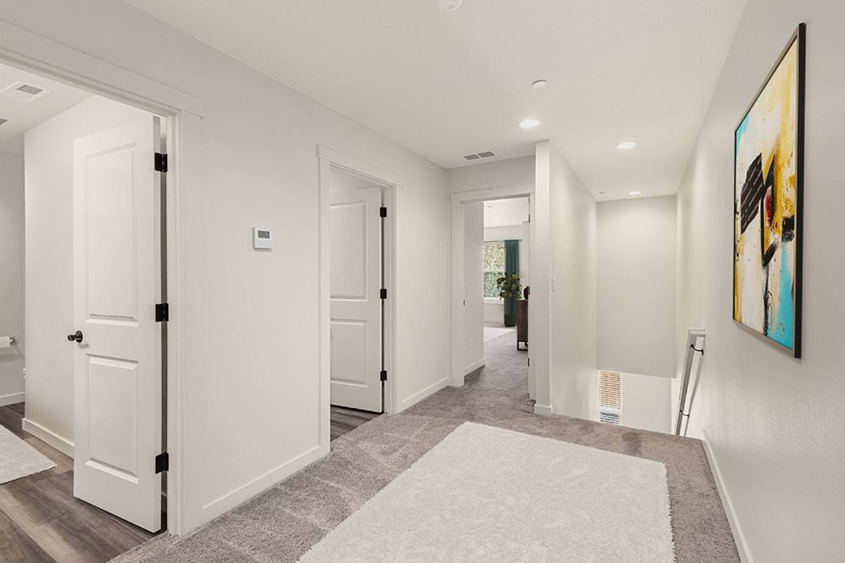 Townhouse for rent at 11 S 68th Court, Ridgefield, WA 98642
