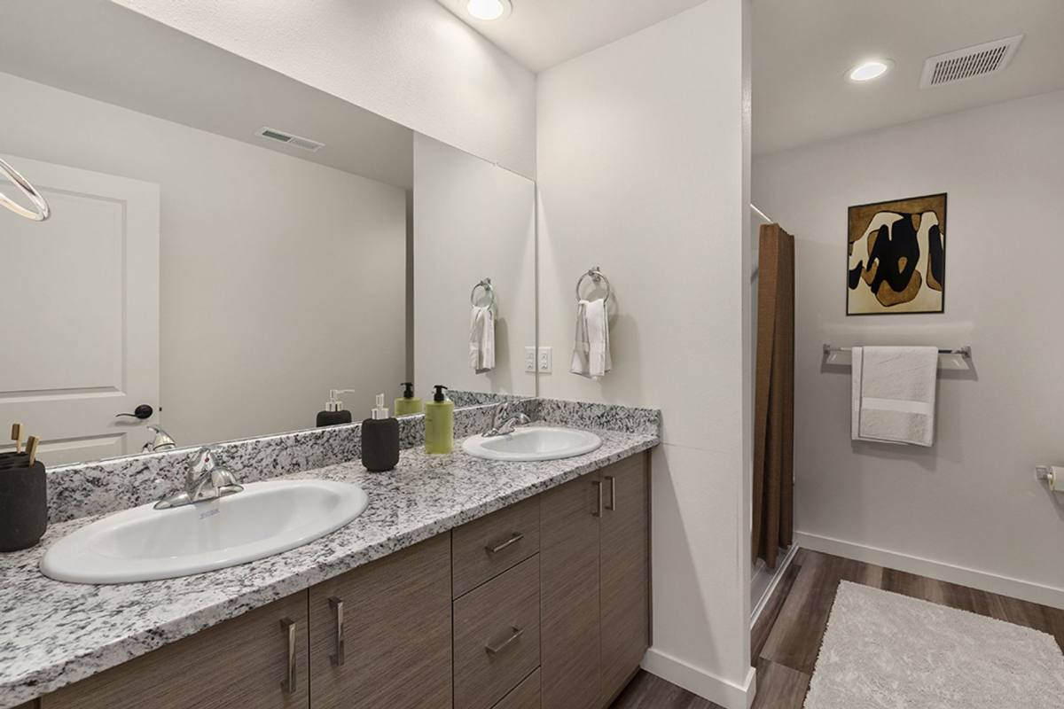 Townhouse for rent at 11 S 68th Court, Ridgefield, WA 98642