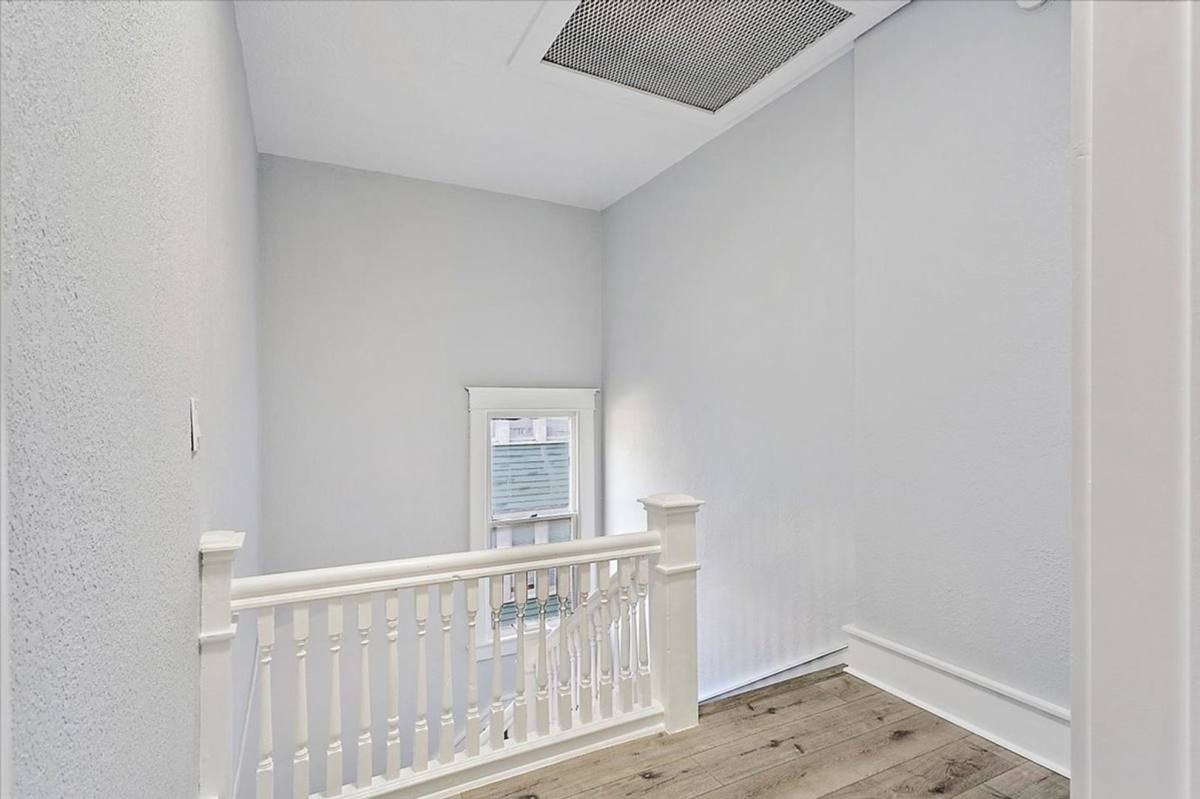 Apartment for rent at 2142 Park St, Jacksonville, FL 32204