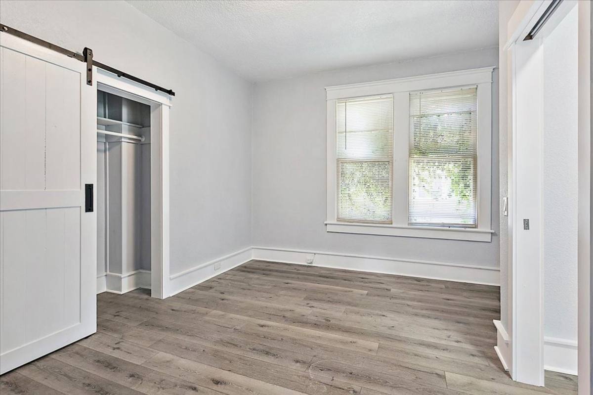 Apartment for rent at 2142 Park St, Jacksonville, FL 32204