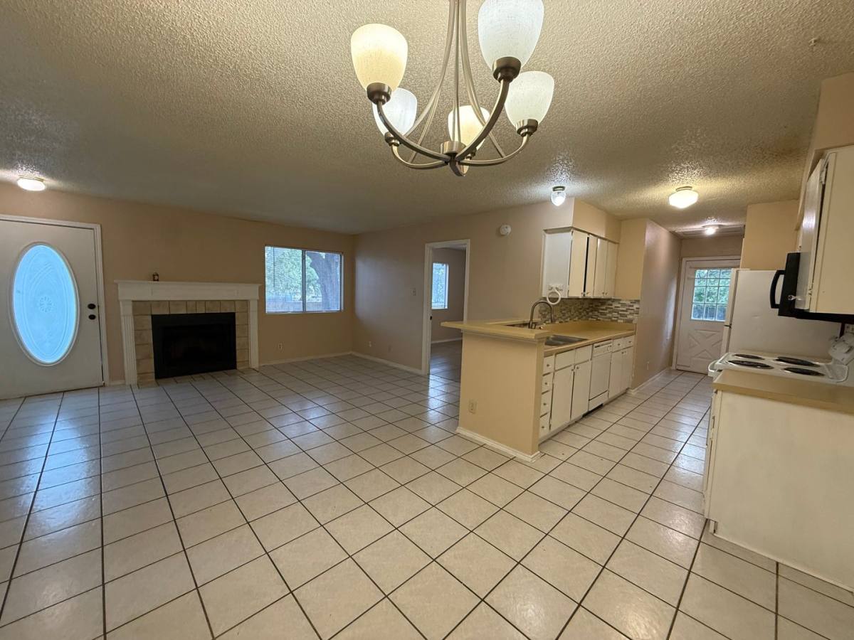 Apartment for rent at 11606 Castle Rock Court, Austin, TX 78750