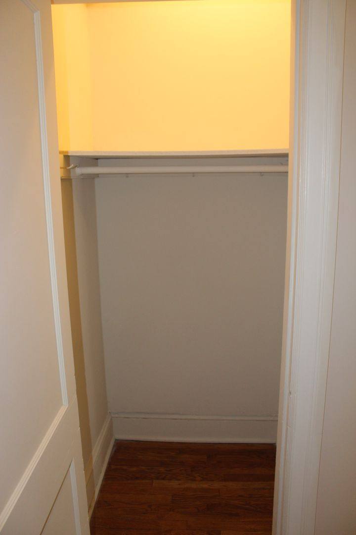 Apartment for rent at 906 Prince St, Alexandria, VA 22314