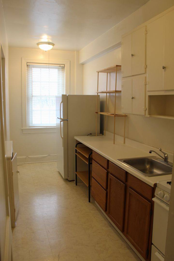 Apartment for rent at 906 Prince St, Alexandria, VA 22314