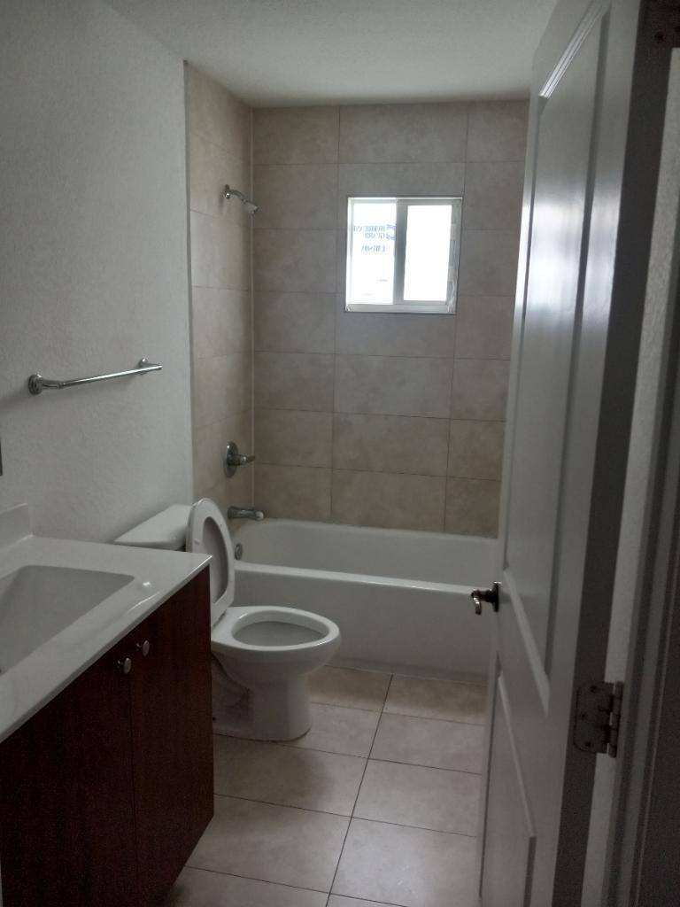 Townhouse for rent at 875 SW 7th St #115, Homestead, FL 33034