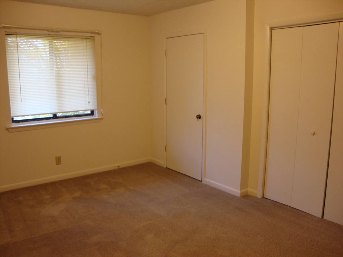 Apartment for rent at 602 Washington St SE, Blacksburg, VA 24060