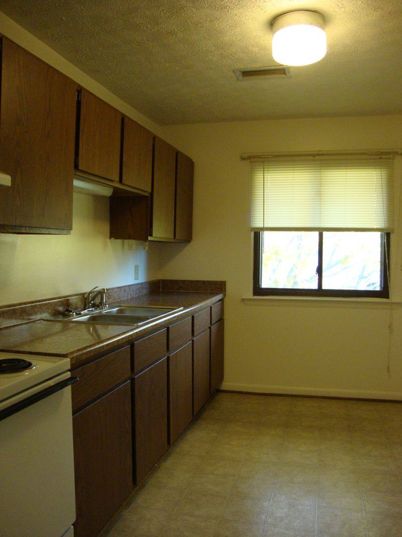 Apartment for rent at 602 Washington St SE, Blacksburg, VA 24060