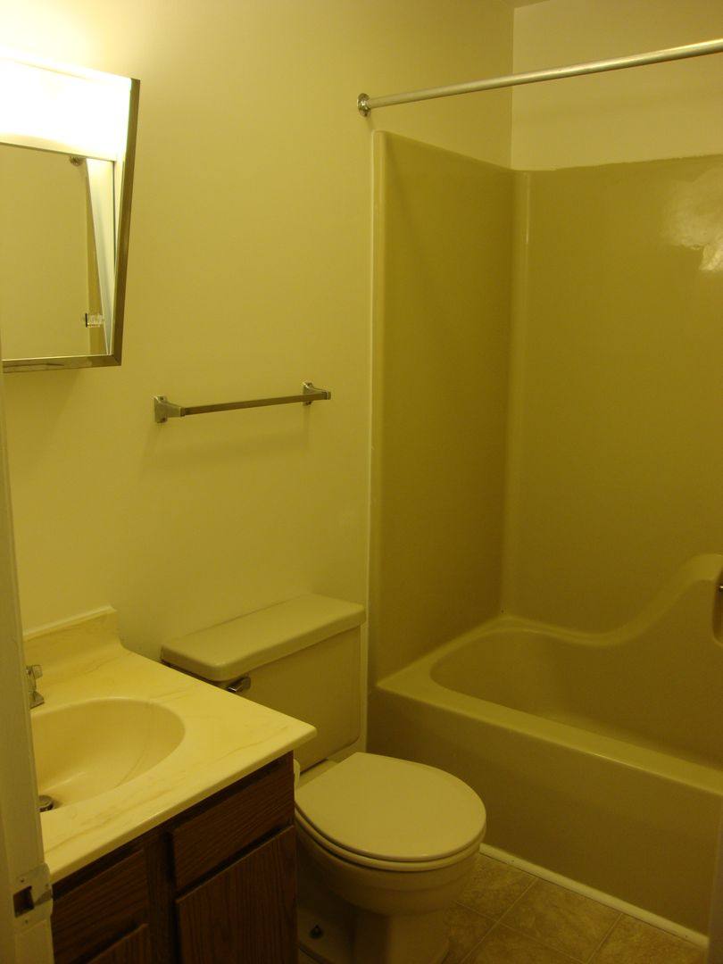 Apartment for rent at 602 Washington St SE, Blacksburg, VA 24060