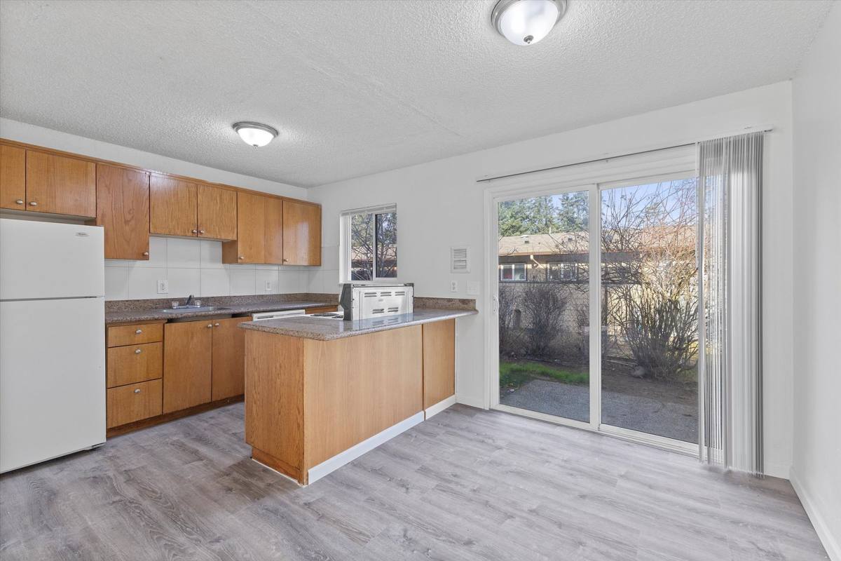 Apartment for rent at 878 SE 187th, Portland, OR 97233