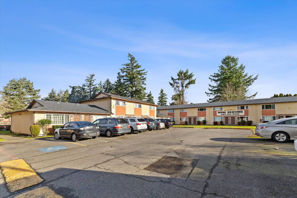 Apartment for rent at 878 SE 187th, Portland, OR 97233