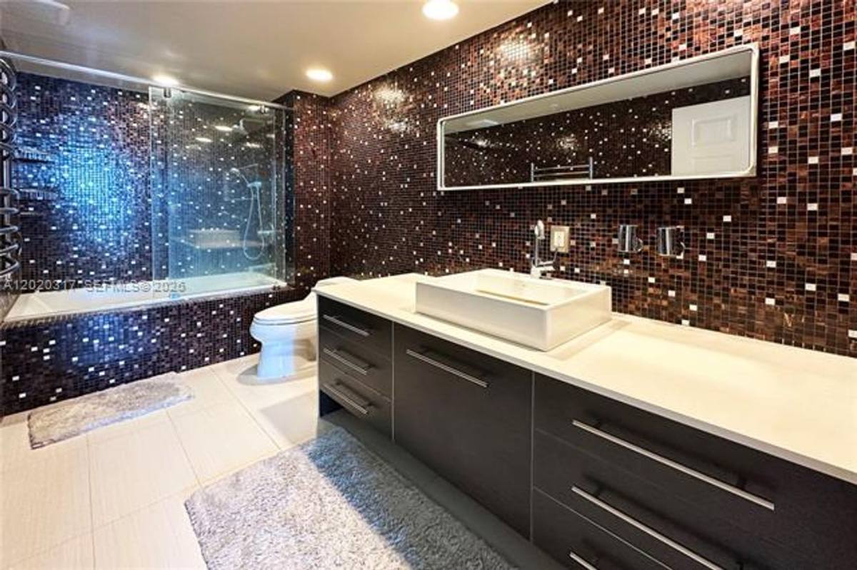 Condo for rent at 2000 N Bayshore Dr, Miami, FL 33137