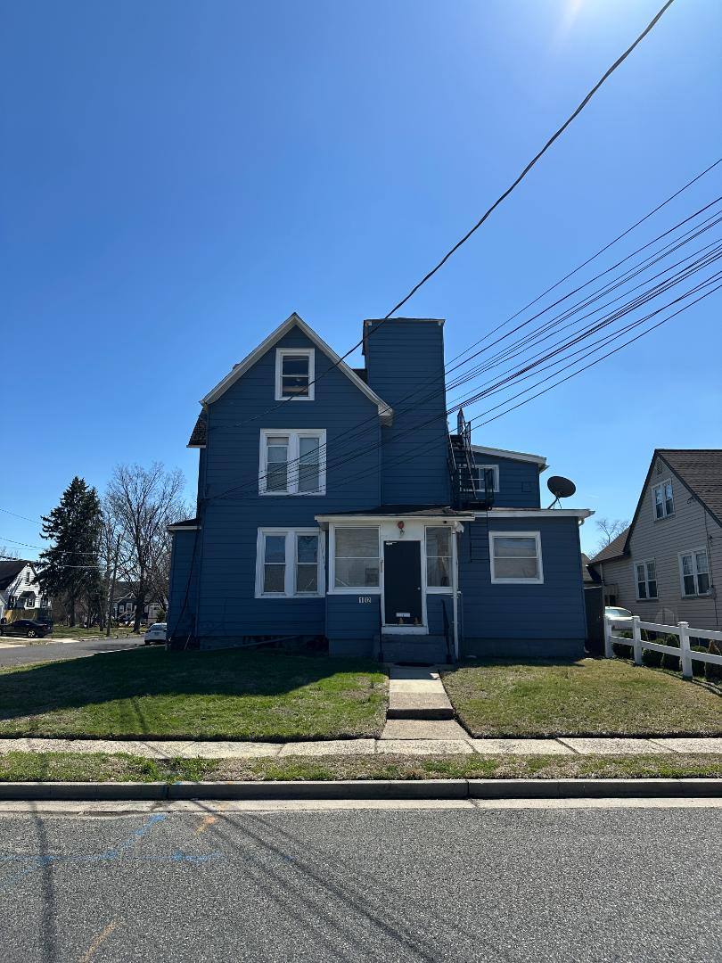 Apartment for rent at 102 4th Ave E, Mount Ephraim, NJ 08059