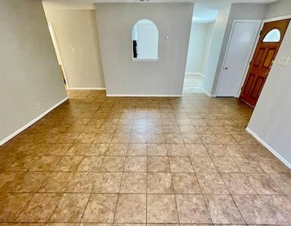House for rent at 7423 Corian Park Dr #32, San Antonio, TX 78249