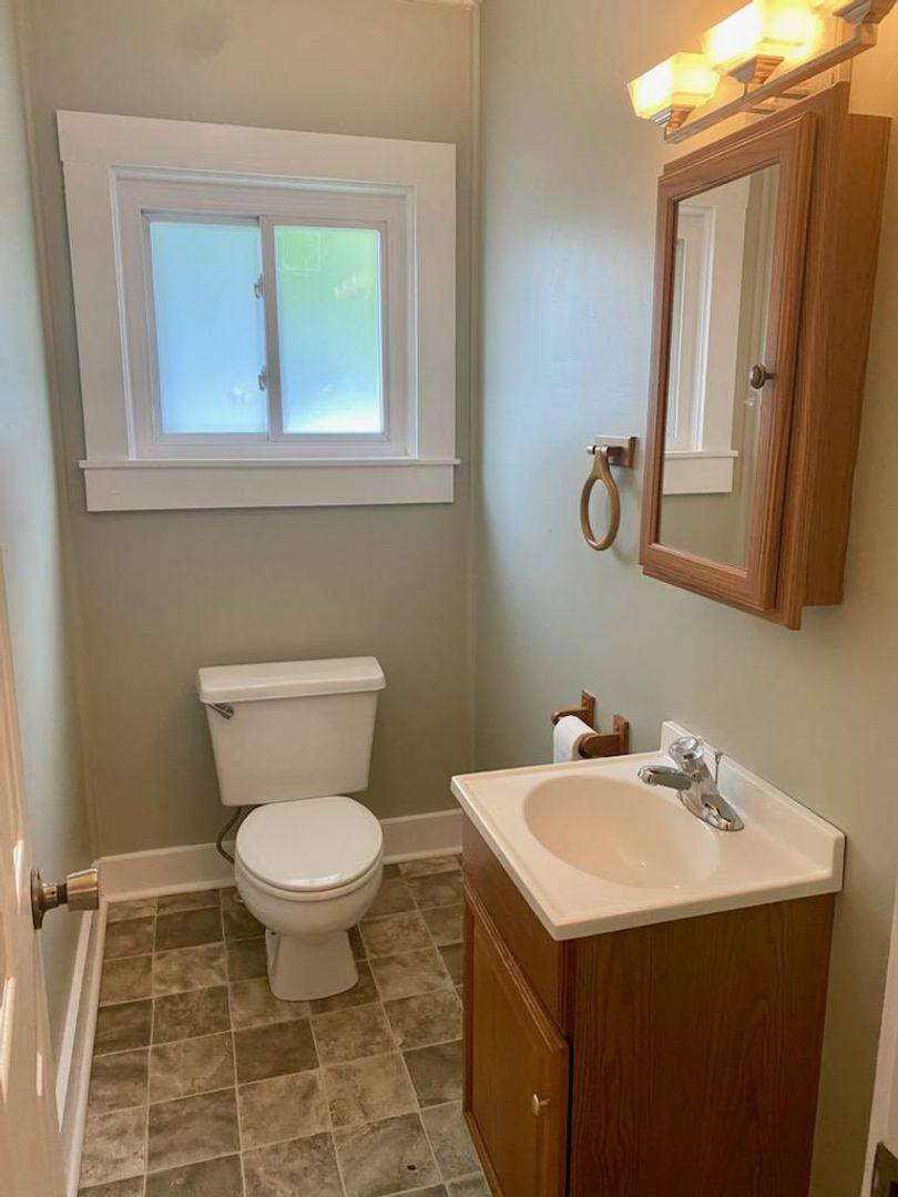 House for rent at 100 Gibbs St, Swannanoa, NC 28778