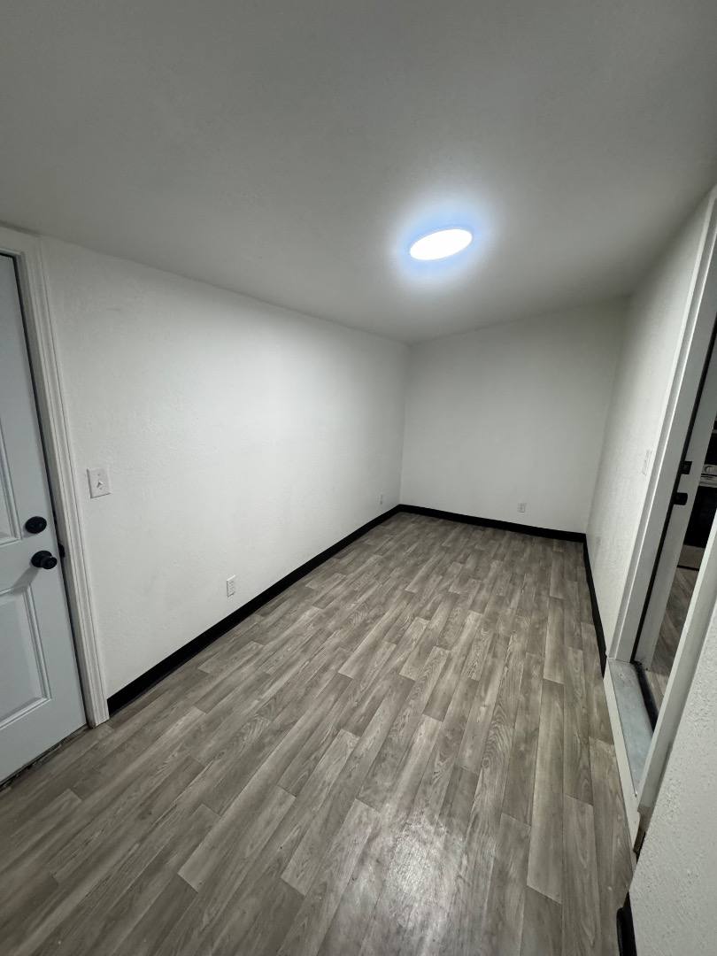 House for rent at 315 W Oakridge Ave, Goshen, IN 46528