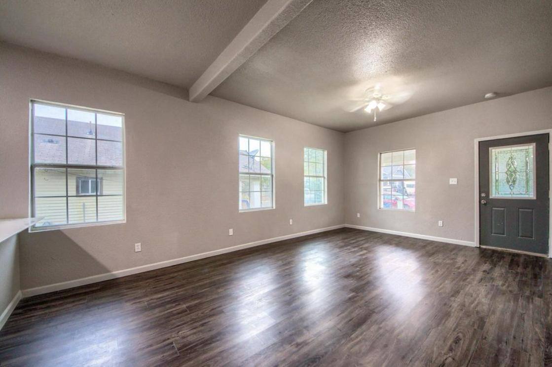 House for rent at 330 Princeton Ave, San Antonio, TX 78201