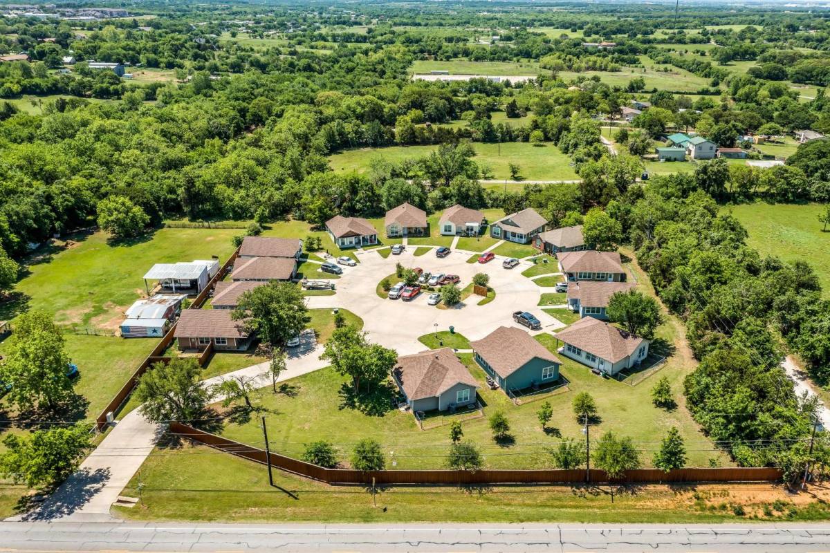 House for rent at 729 Hometown Village Court #729, Burleson, TX 76028