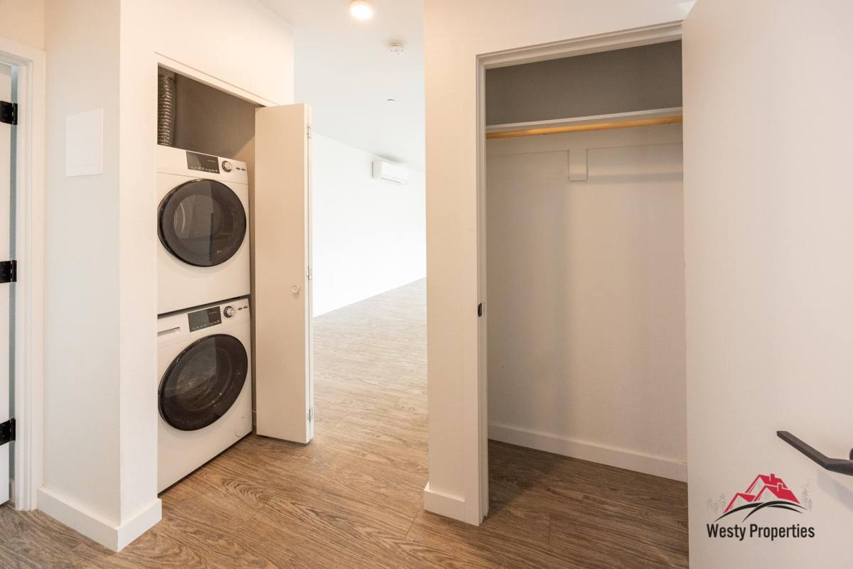 Apartment for rent at 4647 SE 40th Ave #203, Portland, OR 97202