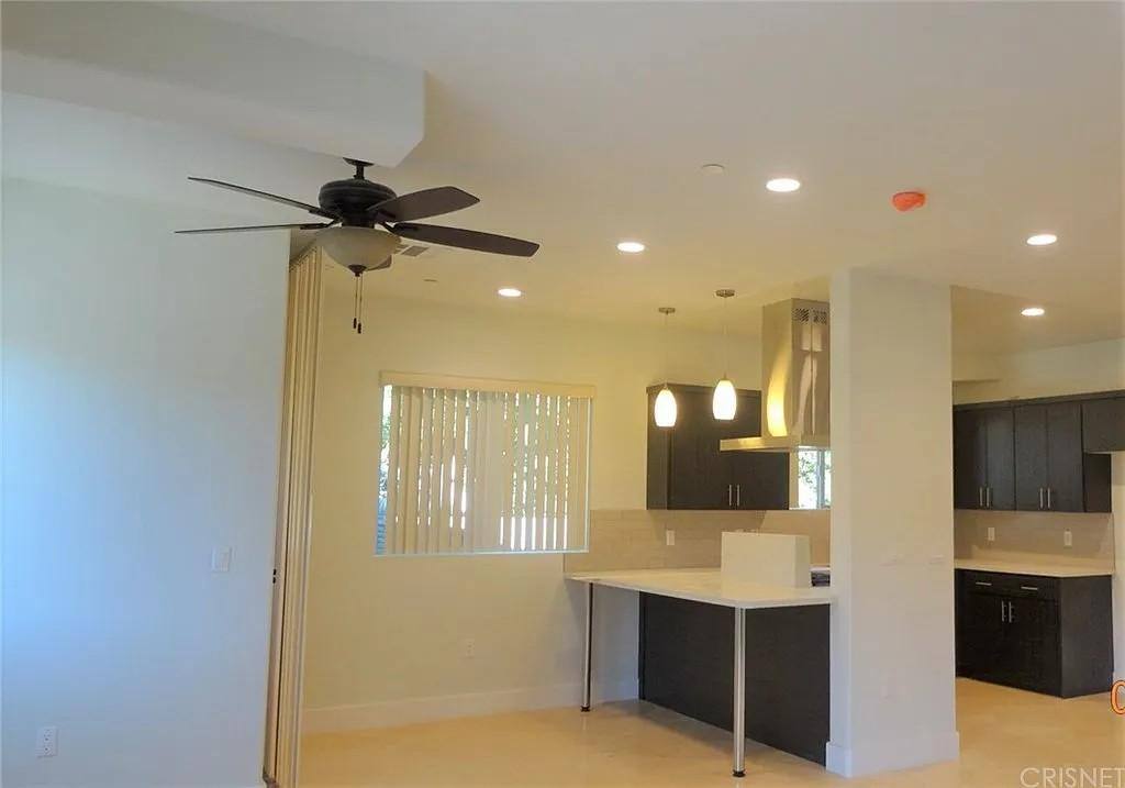 Townhouse for rent at 18358 Saticoy St #101, Reseda, CA 91335