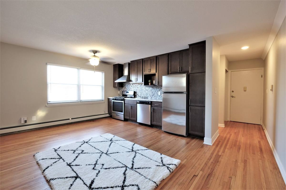 Apartment for rent at Yg Flats, 2040 Yorkshire Ave, Saint Paul, MN 55116