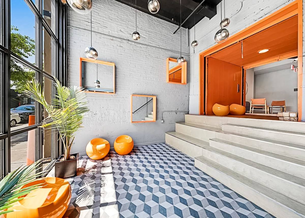 Apartment for rent at 315 Seigel St #302, Brooklyn, NY 11206