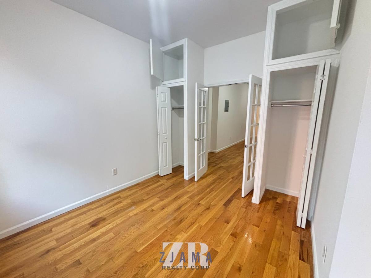 Apartment for rent at 566 Baltic St #1R, Brooklyn, NY 11217