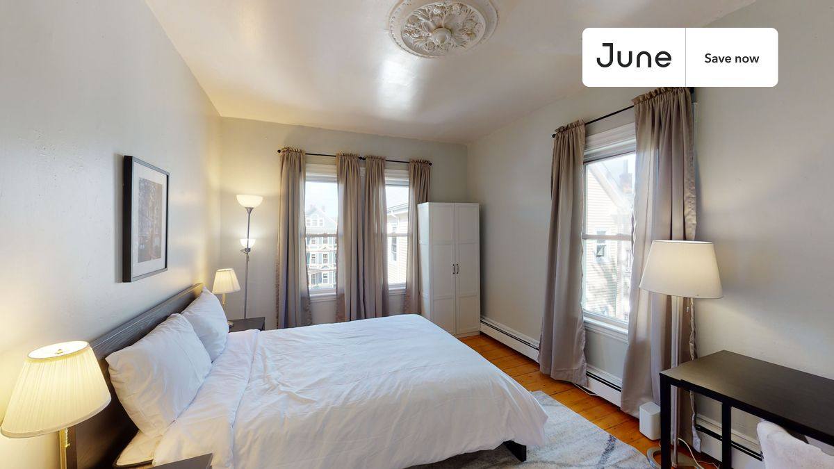 Apartment for rent at 1015 Calumet St #1, Roxbury Crossing, MA 02120