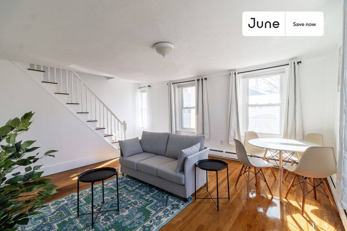 Apartment for rent at 14 Bacon St #1, Newton, MA 02458