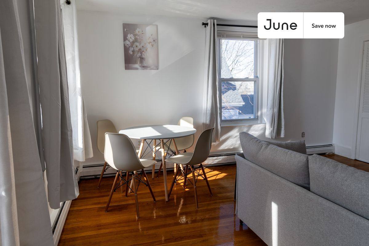 Apartment for rent at 14 Bacon St #1, Newton, MA 02458