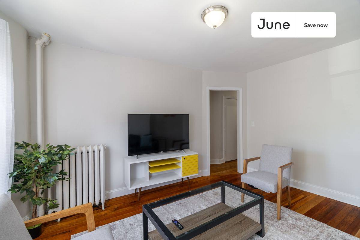 Apartment for rent at 184 Walnut Ave #1, Roxbury, MA 02119