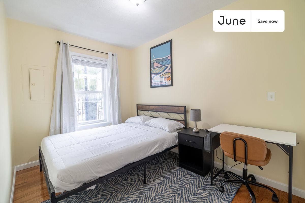 Apartment for rent at 277 Paris #1, East Boston, MA 02128