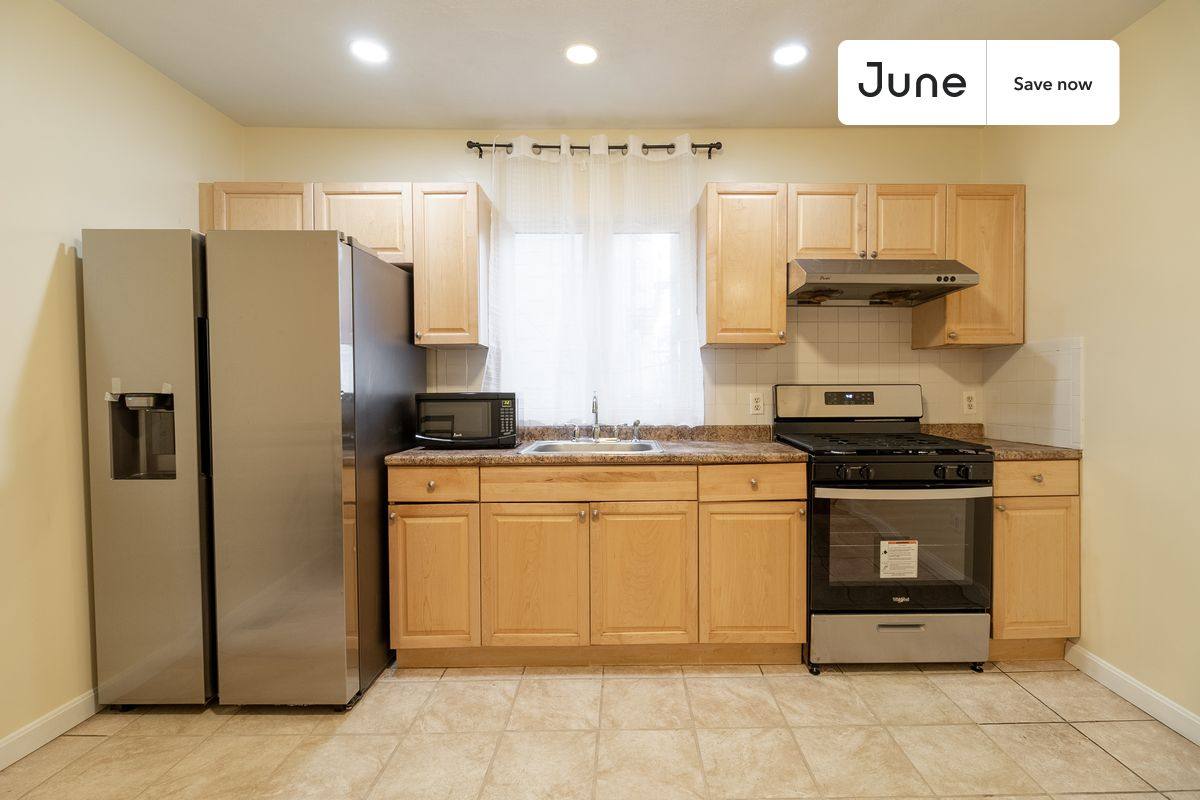 Apartment for rent at 277 Paris #1, East Boston, MA 02128