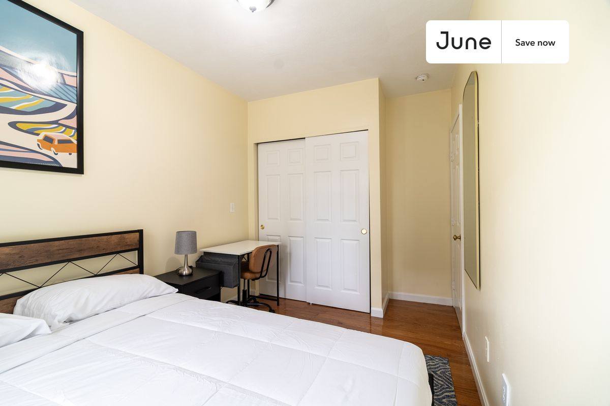 Apartment for rent at 277 Paris #1, East Boston, MA 02128