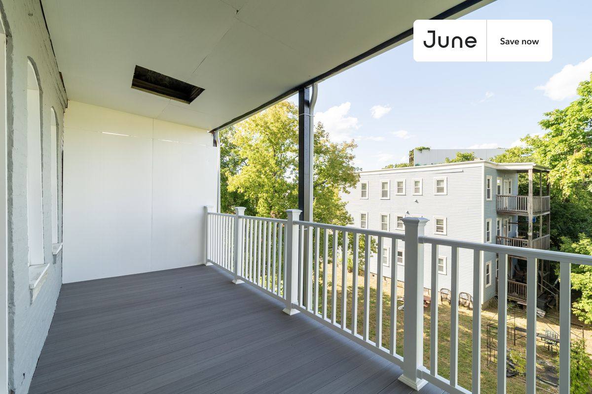 Apartment for rent at 90 Mount Vernon St #1, Dorchester, MA 02125