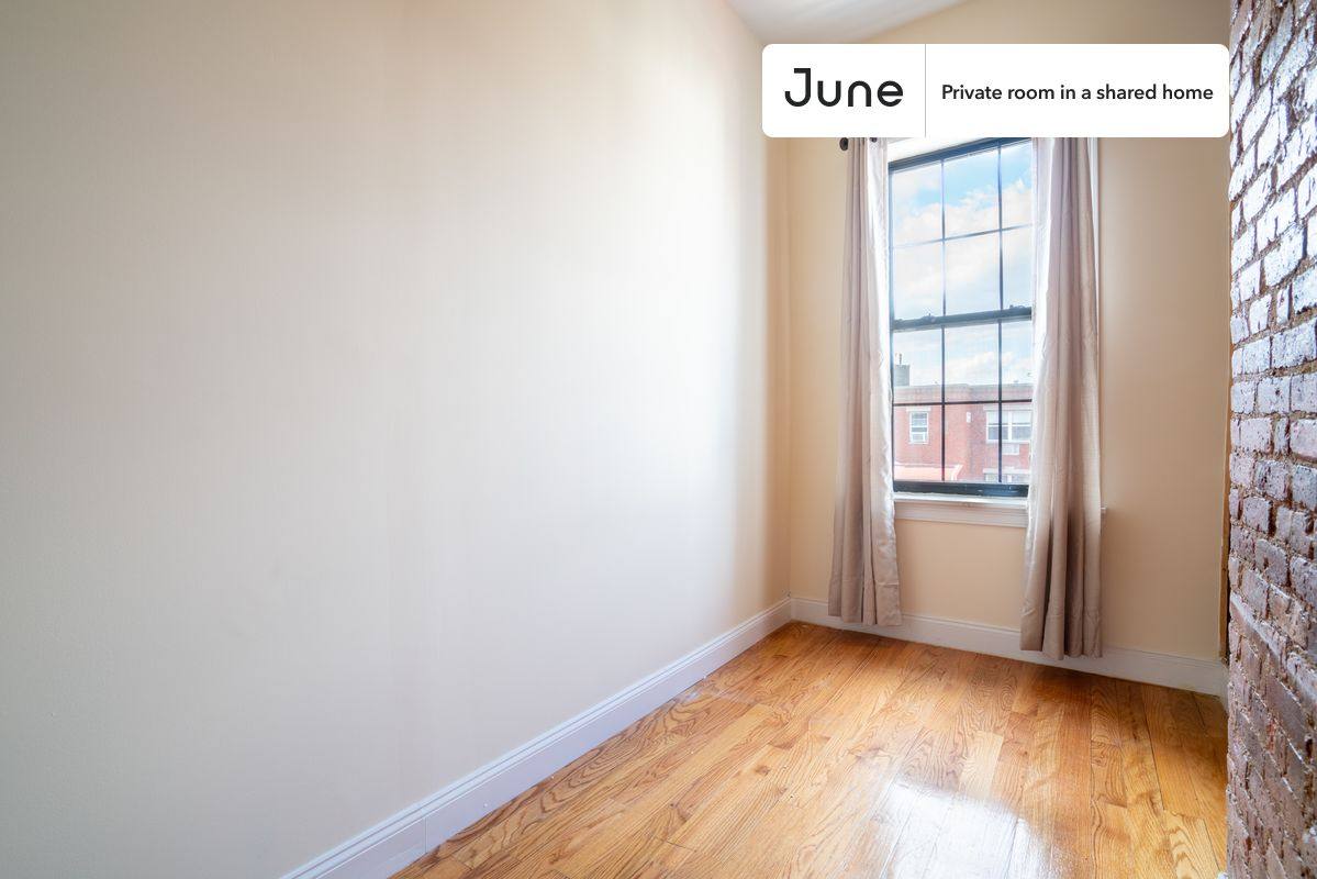 Apartment for rent at 148 Grove St #B, Brooklyn, NY 11221