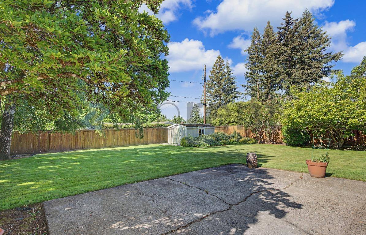 House for rent at 12720 SW Edgewood St, Portland, OR 97225
