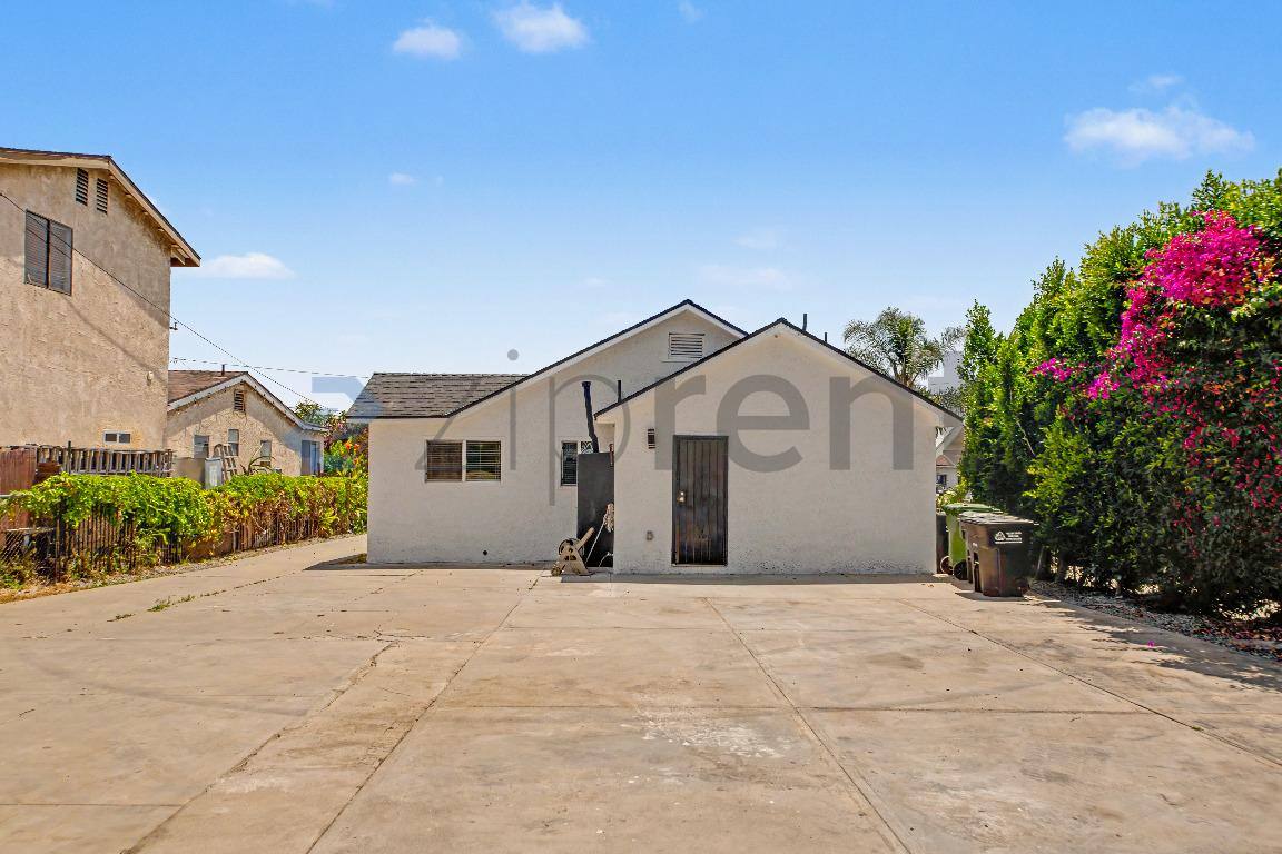 House for rent at 3751 E 6th St, Los Angeles, CA 90023