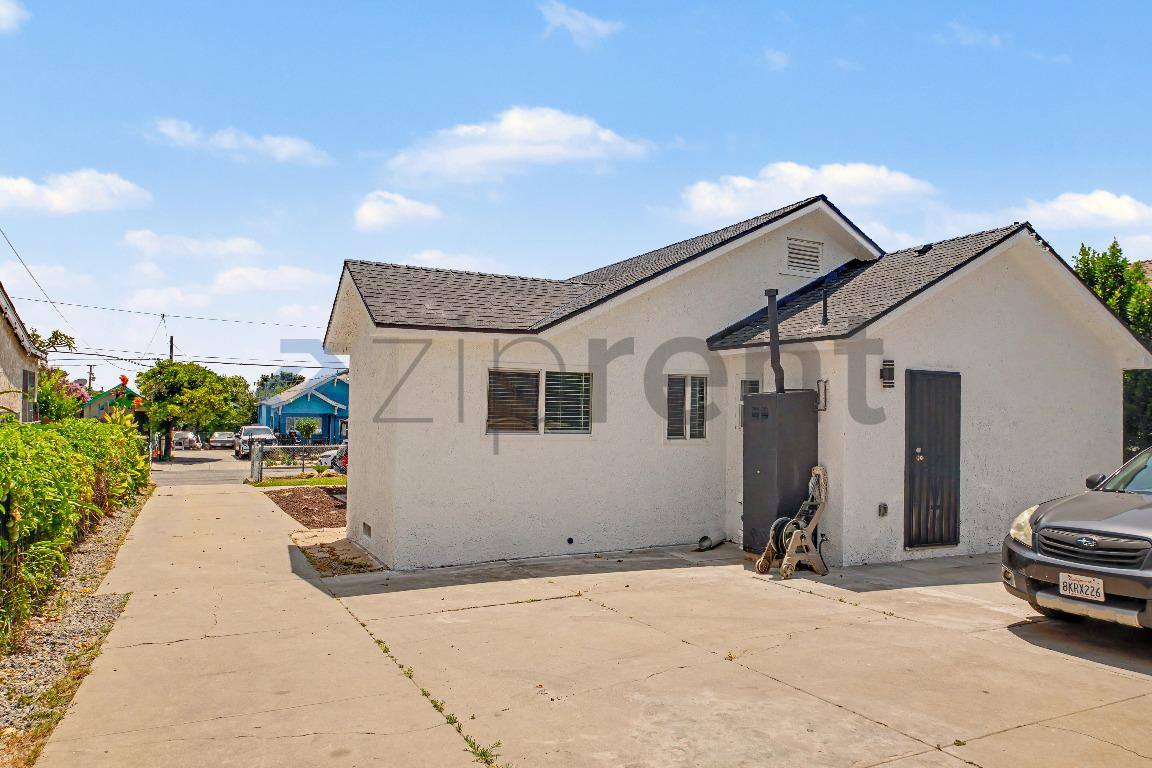 House for rent at 3751 E 6th St, Los Angeles, CA 90023
