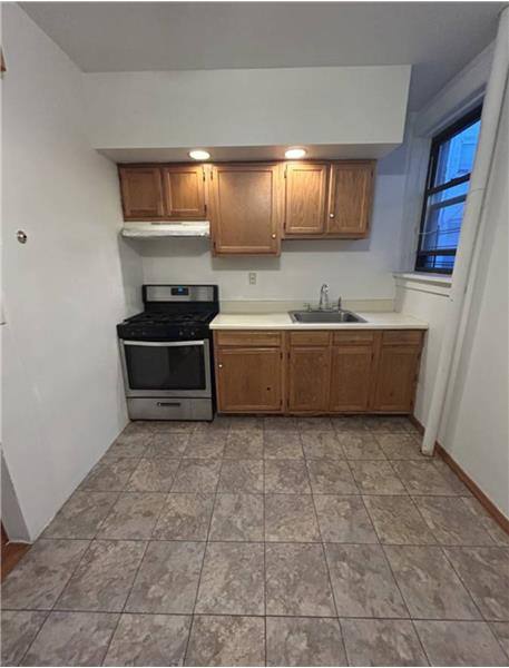 Apartment for rent at 80th St & 5th Ave #2F, Brooklyn, NY 11209