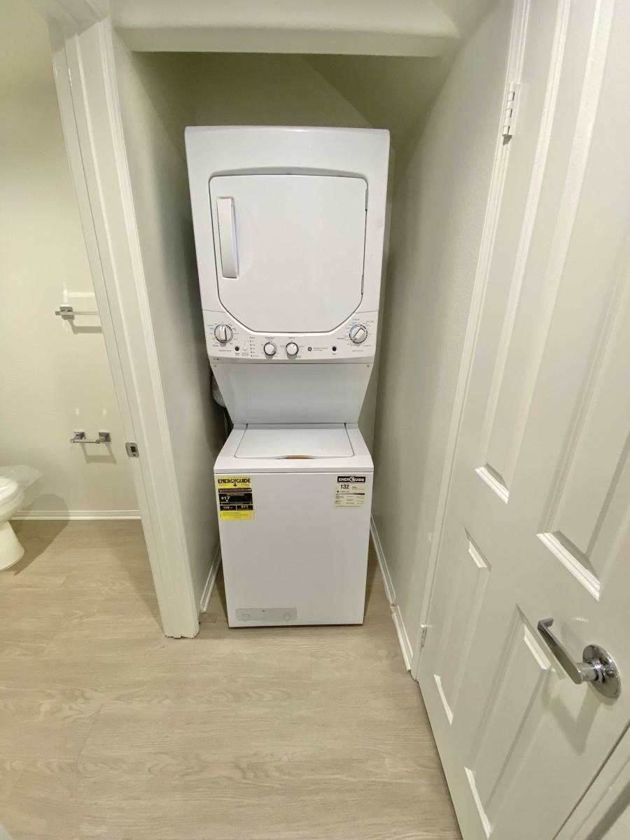 Townhouse for rent at 5012 Tilden Ave #101, Sherman Oaks, CA 91423