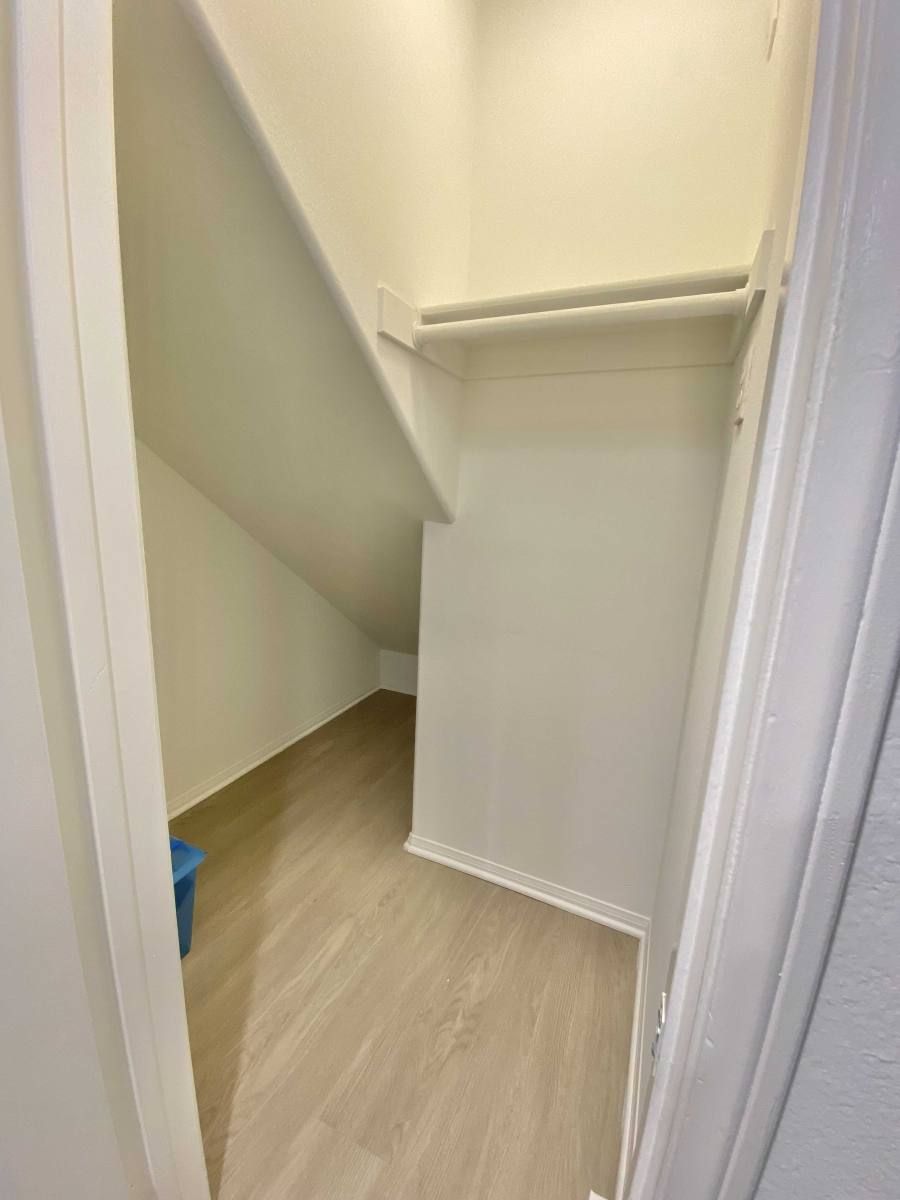 Townhouse for rent at 5012 Tilden Ave #101, Sherman Oaks, CA 91423