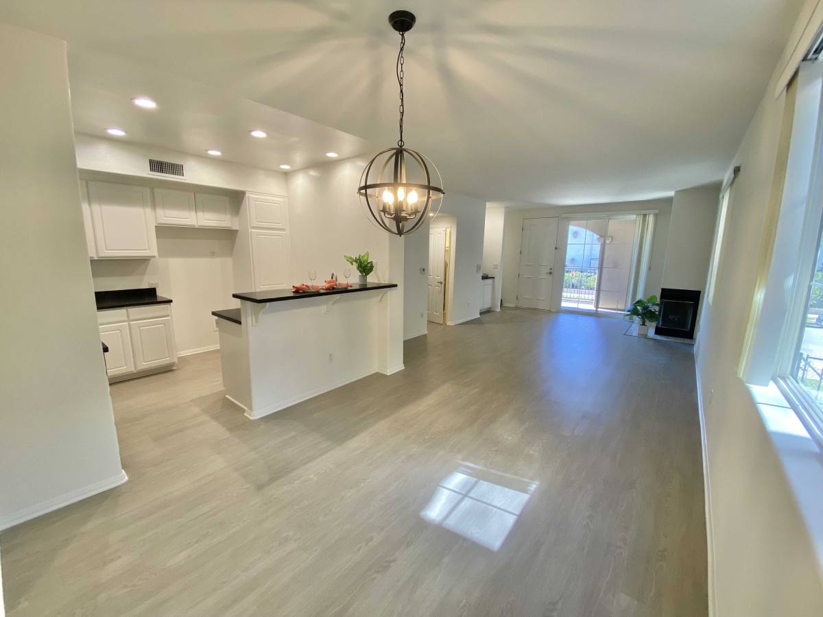Townhouse for rent at 5012 Tilden Ave #101, Sherman Oaks, CA 91423