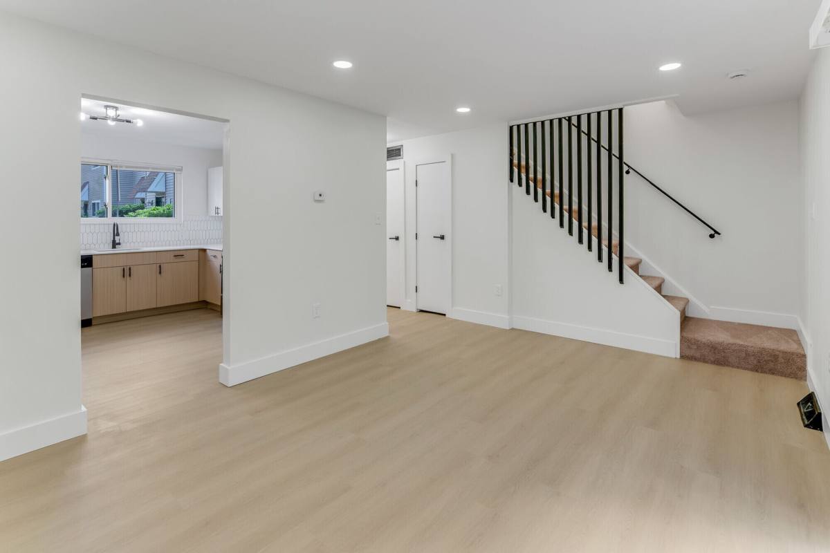 Townhouse for rent at Indian Oaks Townhomes, 6200 Old Harding Highway, Mays Landing, NJ 08330