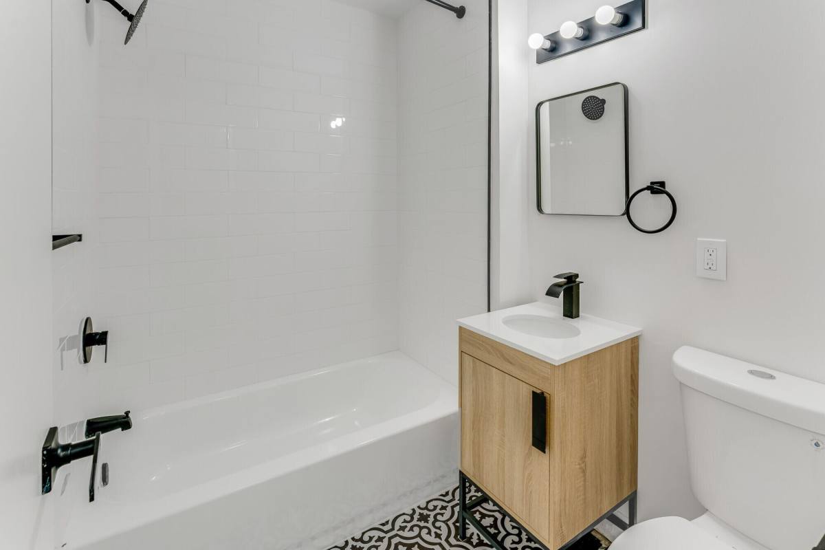 Townhouse for rent at Indian Oaks Townhomes, 6200 Old Harding Highway, Mays Landing, NJ 08330
