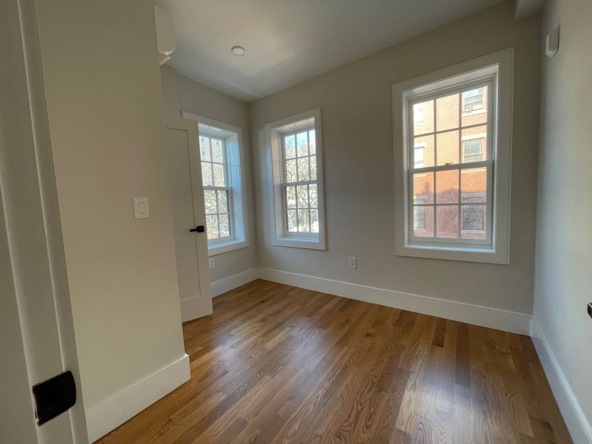 Apartment for rent at 18 Winchester St, Boston, MA 02116
