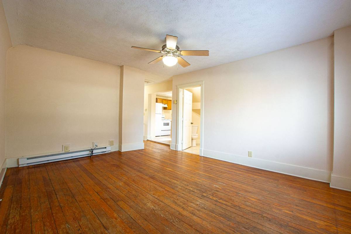 Apartment for rent at 133 S 38th St, Omaha, NE 68131