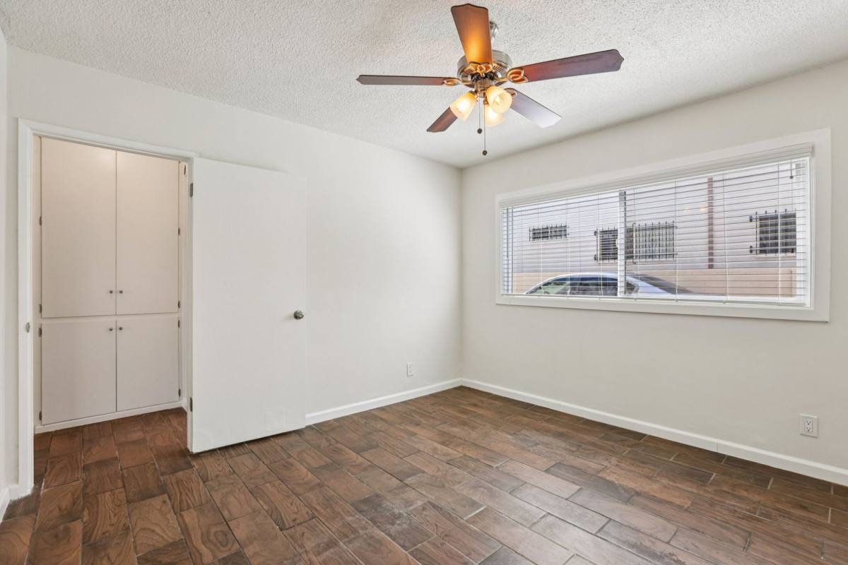 Apartment for rent at 6205 8th Ave, Los Angeles, CA 90043