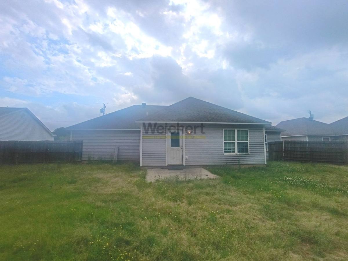 House for rent at 602 Marion St, Paragould, AR 72450