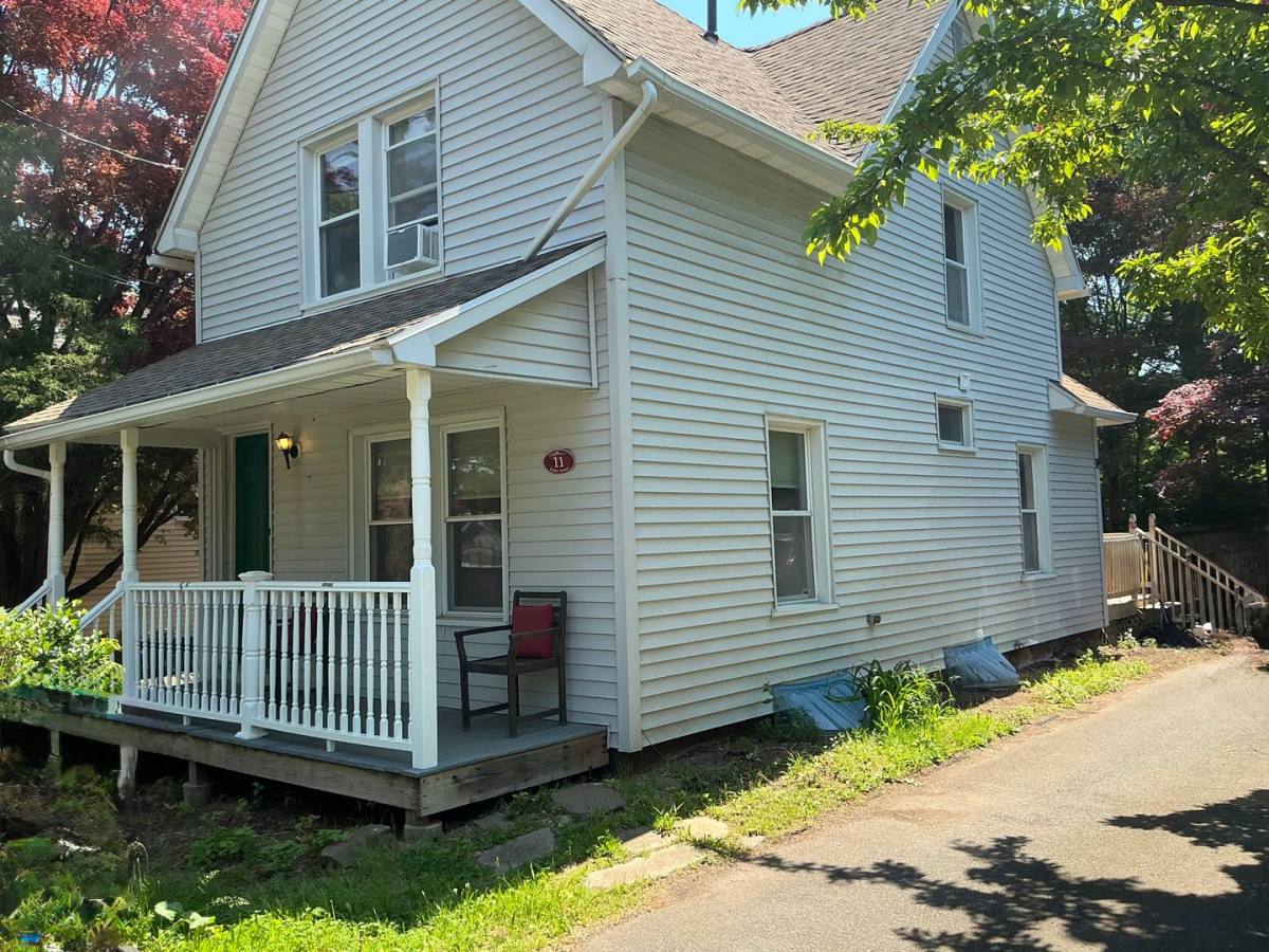 House for rent at 11 Huber Ave, Middletown, CT 06457