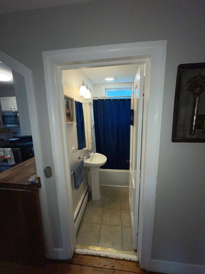 House for rent at 11 Huber Ave, Middletown, CT 06457