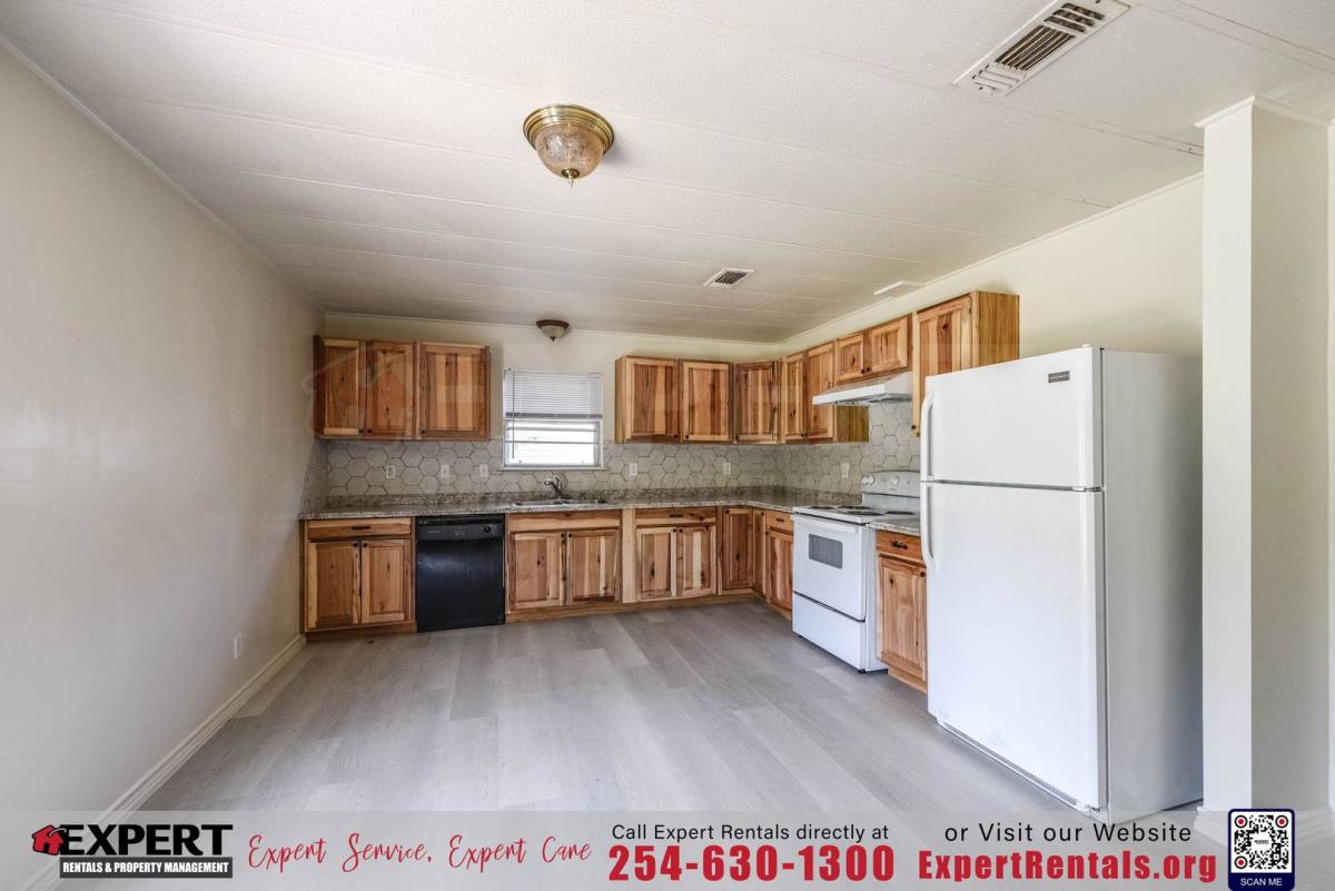 House for rent at 1402 Elyse Dr, Killeen, TX 76549